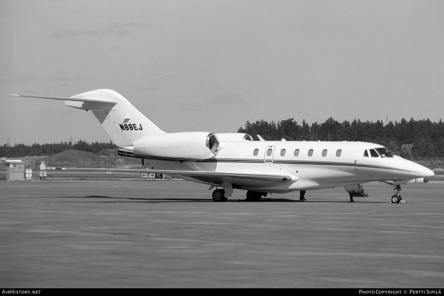 Aircraft Photo of N88EJ | Cessna 750 Citation X | AirHistory.net #183541