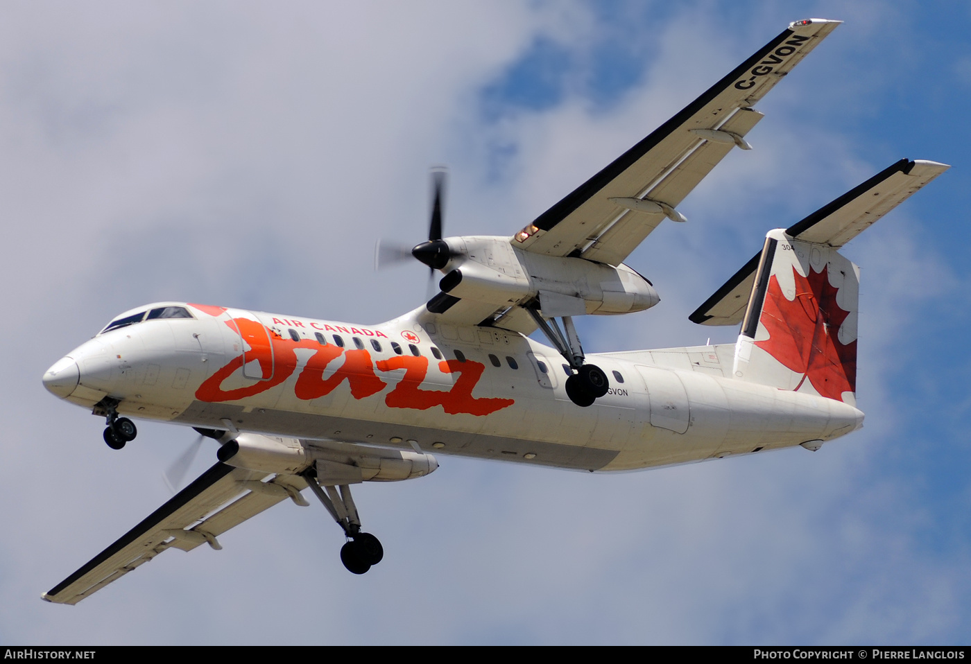 Aircraft Photo of C-GVON | De Havilland Canada DHC-8-301 Dash 8 | Air Canada Jazz | AirHistory.net #183696