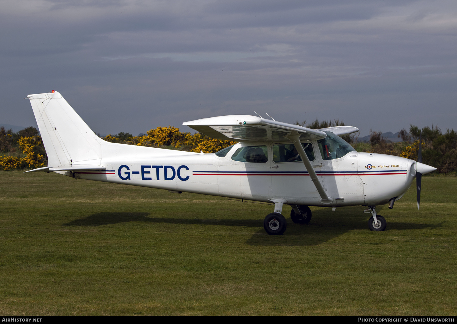 Aircraft Photo of G-ETDC | Cessna 172P Skyhawk | Moray Flying Club | AirHistory.net #183768