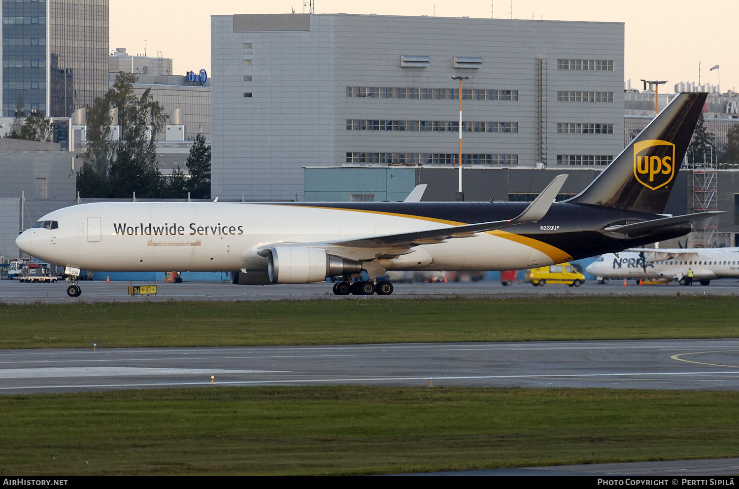 Aircraft Photo of N339UP | Boeing 767-34AF/ER | United Parcel Service - UPS | AirHistory.net #183827