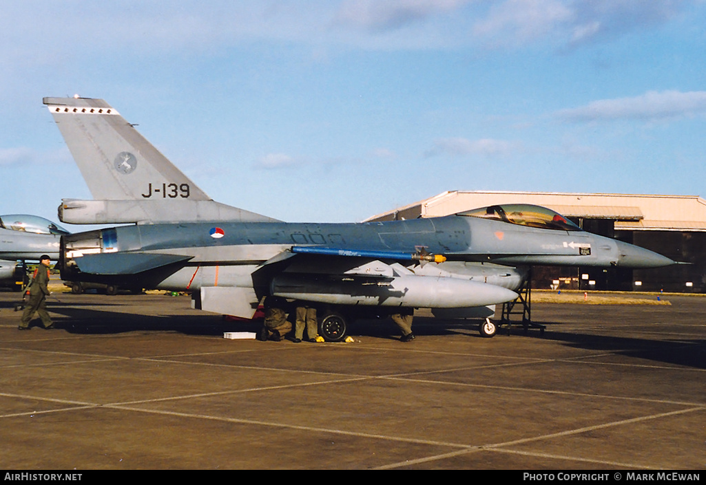 Aircraft Photo of J-139 | General Dynamics F-16A Fighting Falcon | Netherlands - Air Force | AirHistory.net #183850