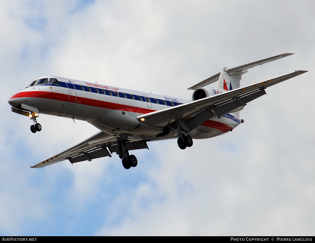 Aircraft Photo of N712AE | Embraer ERJ-135LR (EMB-135LR) | American Eagle | AirHistory.net #183920