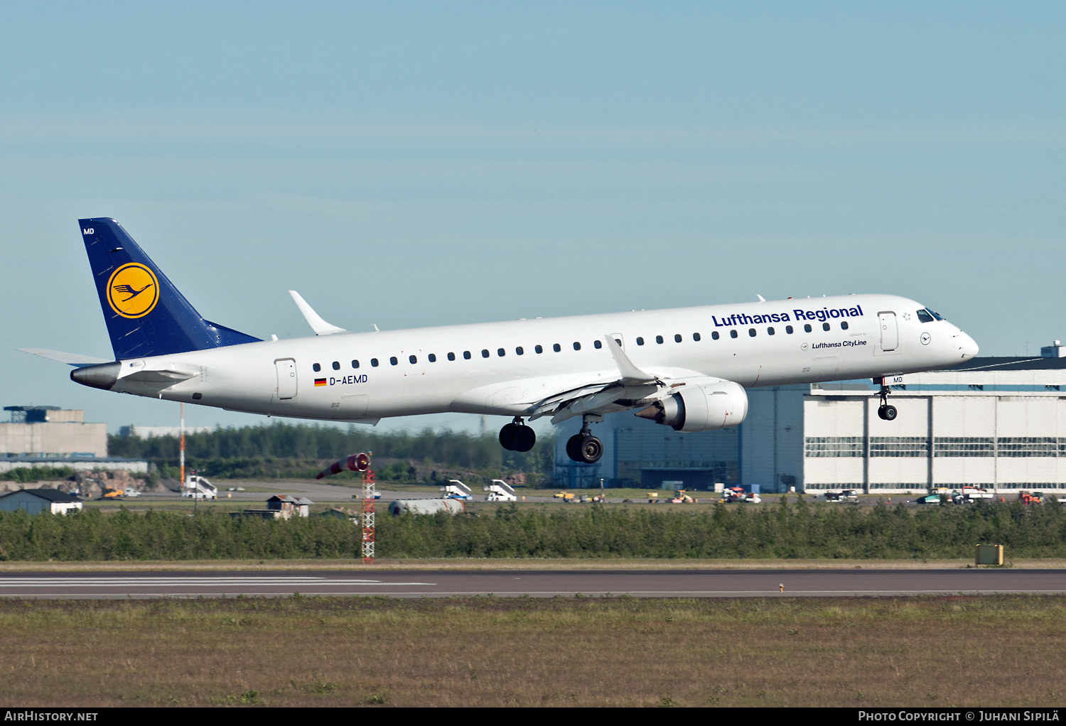 Aircraft Photo of D-AEMD | Embraer 195LR (ERJ-190-200LR) | Lufthansa Regional | AirHistory.net #183934