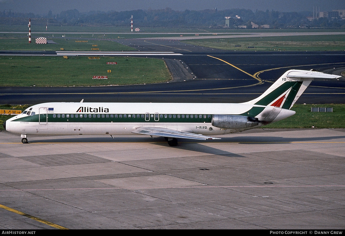 Aircraft Photo of I-RIFD | McDonnell Douglas DC-9-32 | Alitalia | AirHistory.net #183939