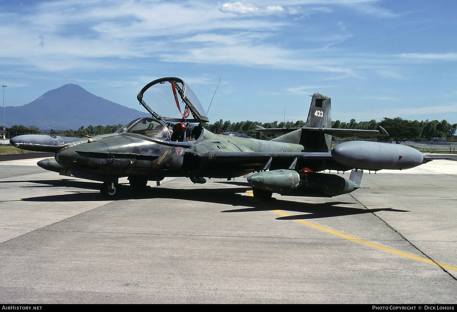 Aircraft Photo of 433 | Cessna OA-37B Dragonfly (318E) | El Salvador - Air Force | AirHistory.net #183955