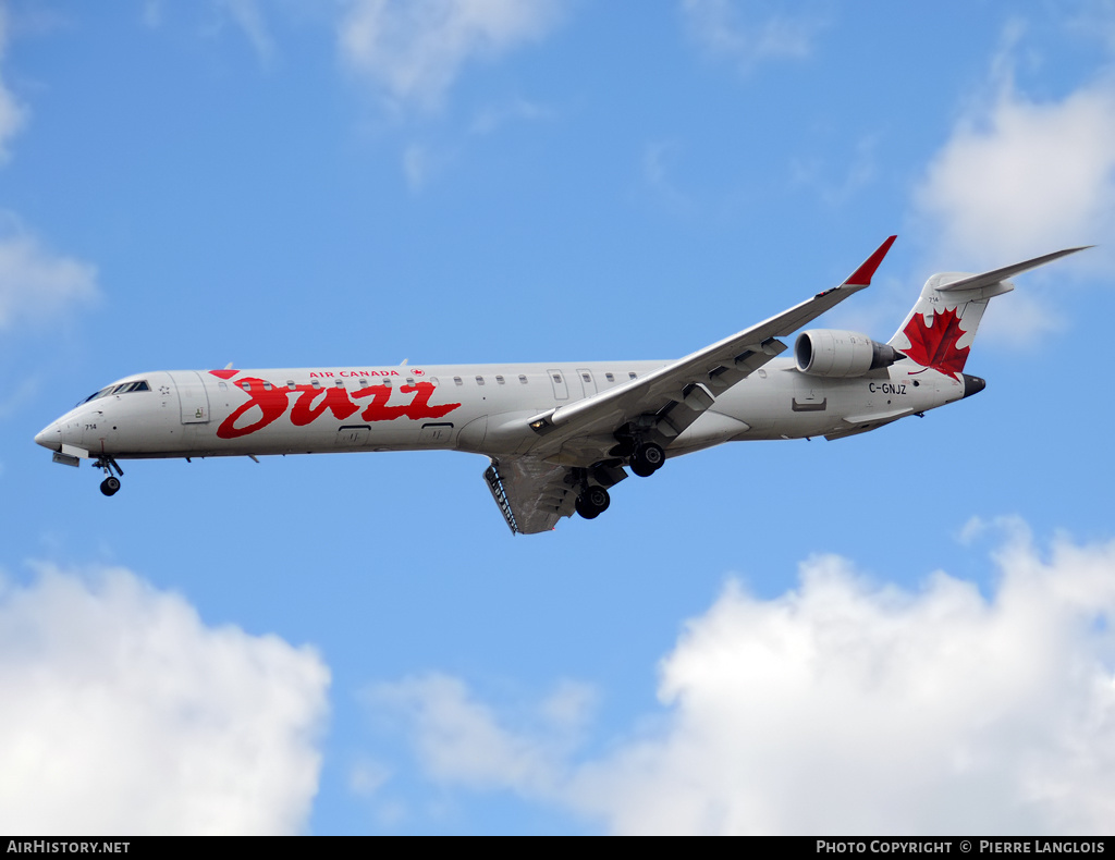 Aircraft Photo of C-GNJZ | Bombardier CRJ-705ER (CL-600-2D15) | Air Canada Jazz | AirHistory.net #184026