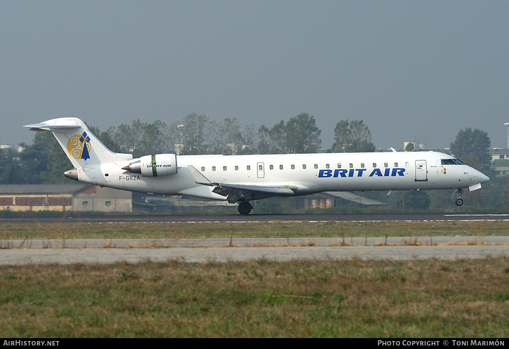 Aircraft Photo of F-GRZA | Bombardier CRJ-702 (CL-600-2C10) | Brit Air | AirHistory.net #184060