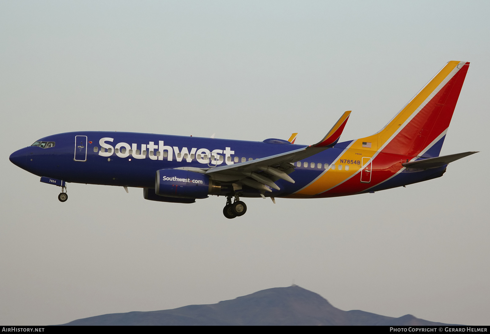 Aircraft Photo of N7854B | Boeing 737-71B | Southwest Airlines | AirHistory.net #184075