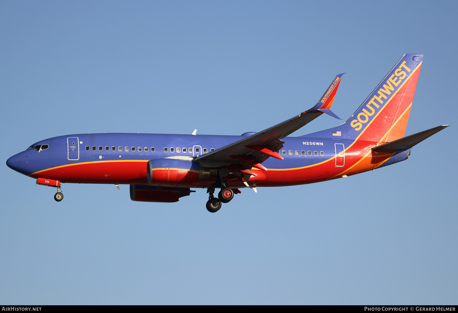 Aircraft Photo of N256WN | Boeing 737-7H4 | Southwest Airlines | AirHistory.net #184109