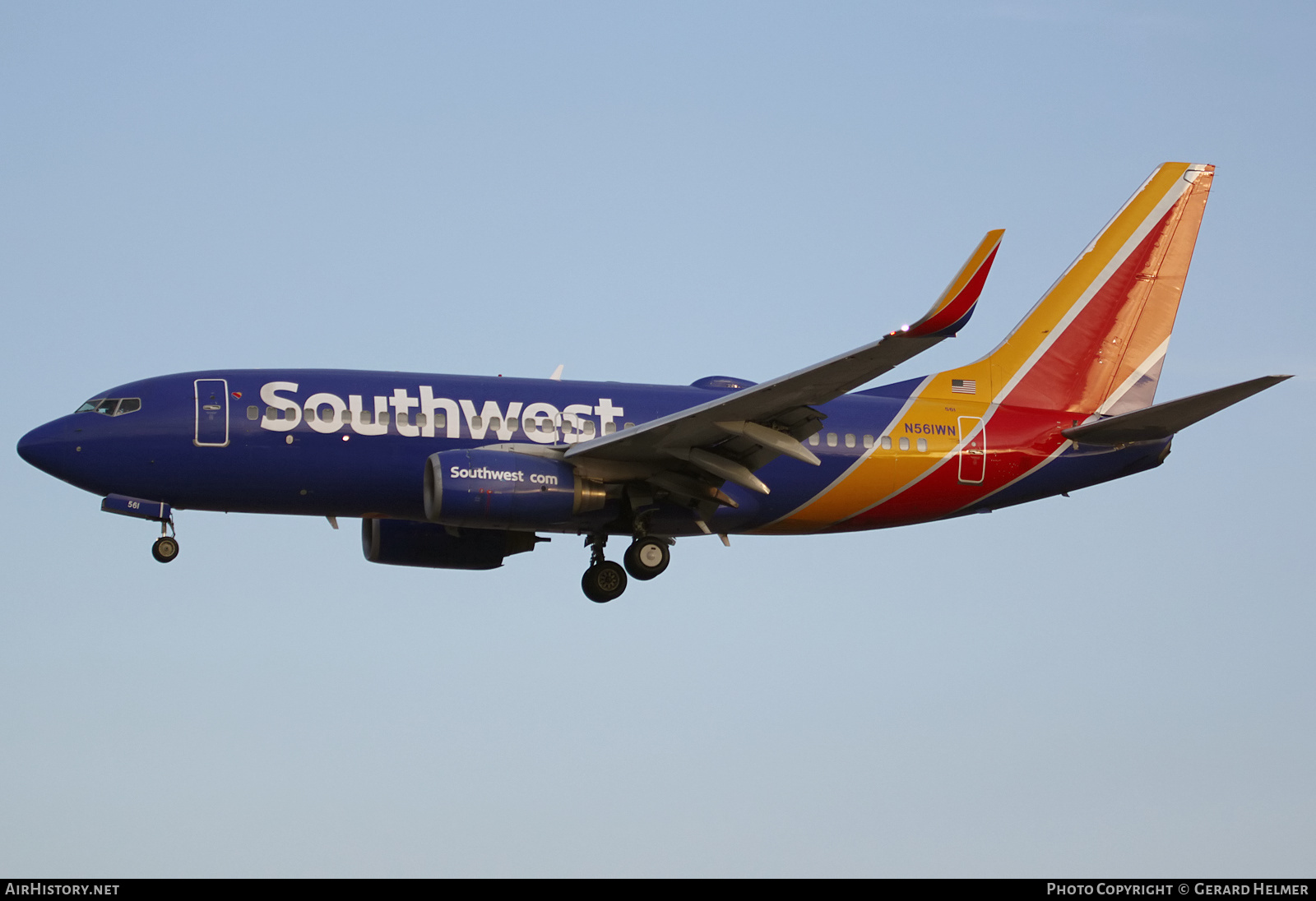 Aircraft Photo of N561WN | Boeing 737-73V | Southwest Airlines | AirHistory.net #184144