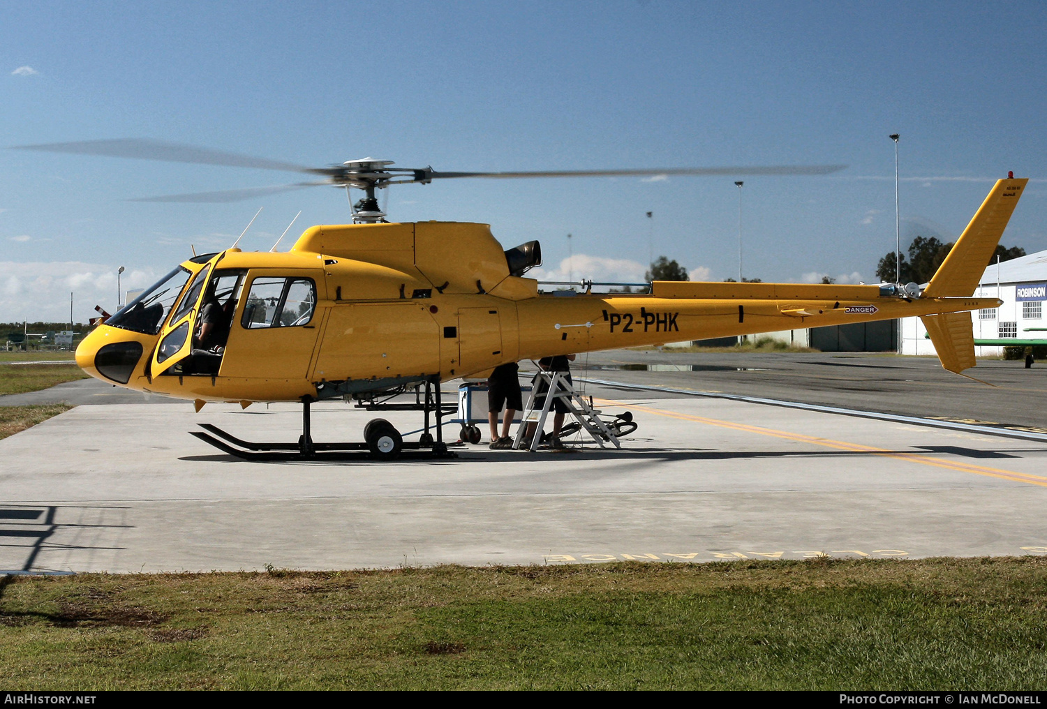 Aircraft Photo of P2-PHK | Eurocopter AS-350B-2 Ecureuil | AirHistory.net #184145