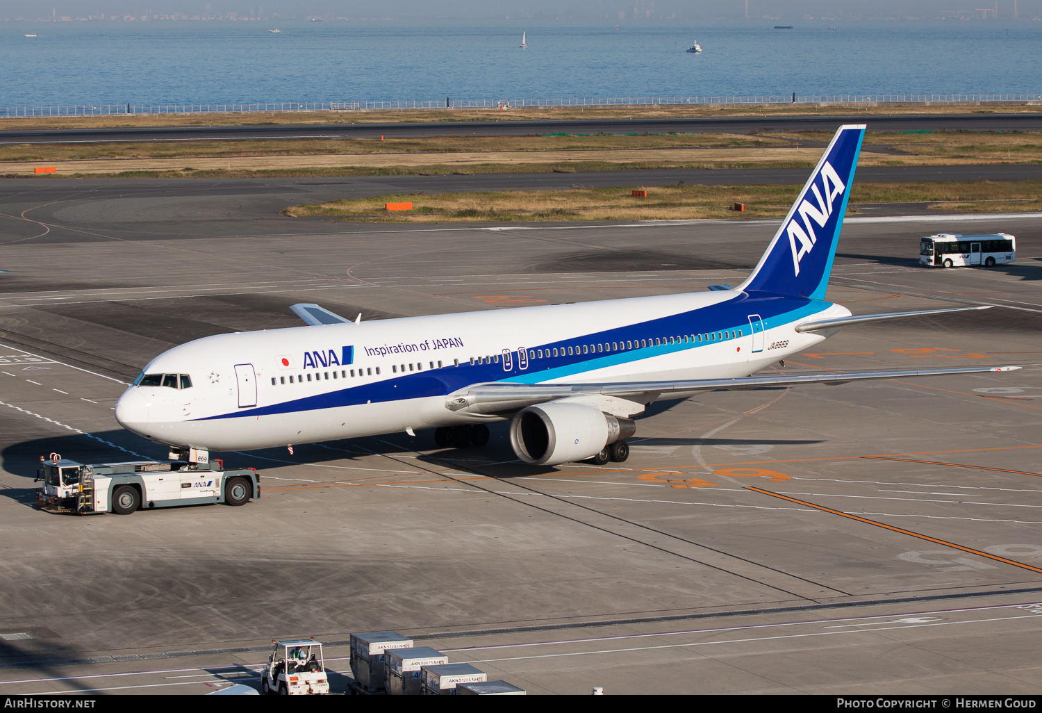 Aircraft Photo of JA8669 | Boeing 767-381 | All Nippon Airways - ANA | AirHistory.net #184160