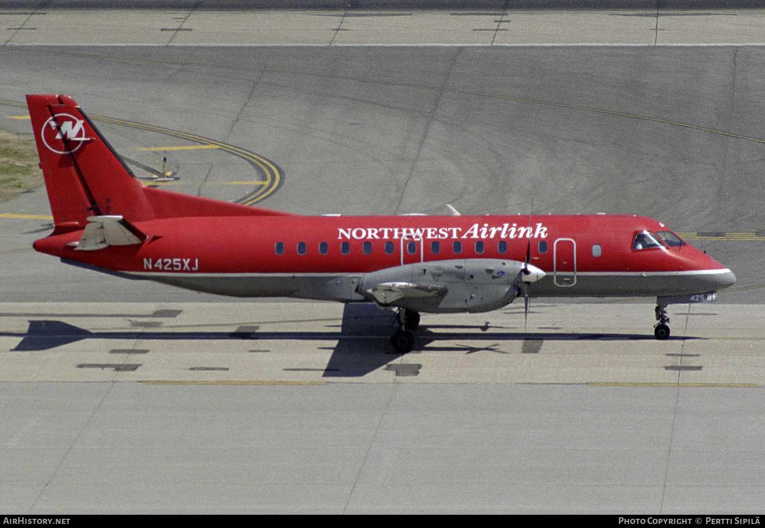 Aircraft Photo of N425XJ | Saab 340B/Plus | Northwest Airlink | AirHistory.net #184183