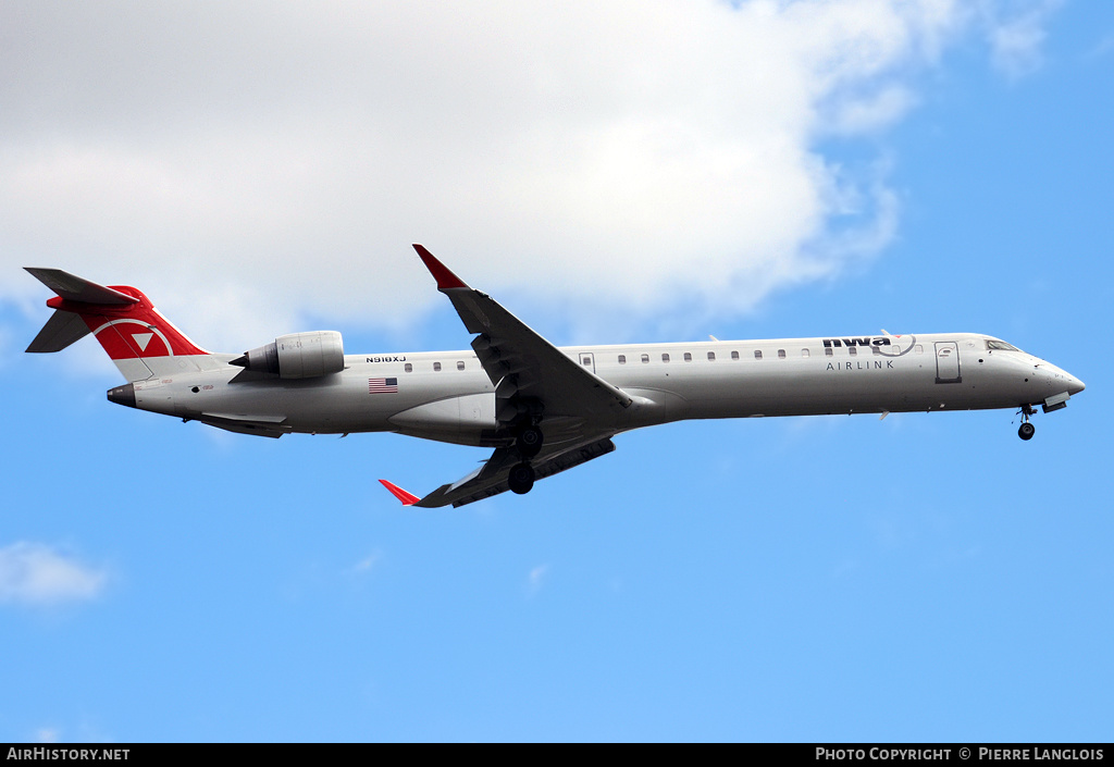 Aircraft Photo of N918XJ | Bombardier CRJ-900ER (CL-600-2D24) | NWA Airlink | AirHistory.net #184246