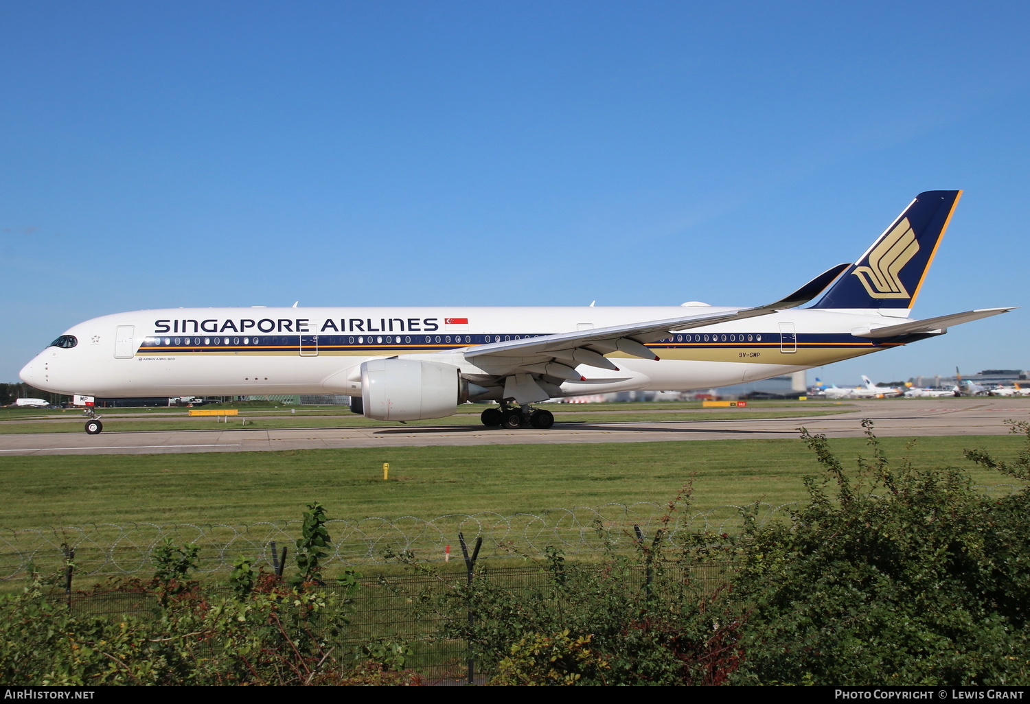 Aircraft Photo of 9V-SMP | Airbus A350-941 | Singapore Airlines | AirHistory.net #184277