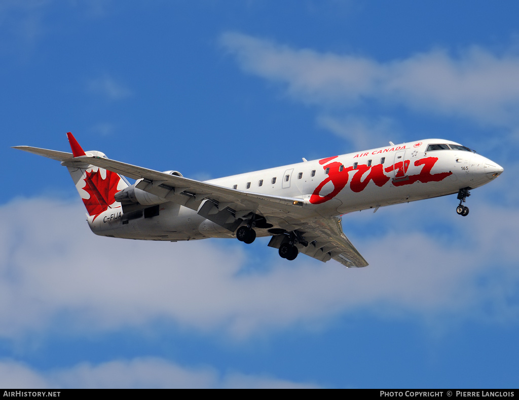 Aircraft Photo of C-FIJA | Bombardier CRJ-200ER (CL-600-2B19) | Air Canada Jazz | AirHistory.net #184286