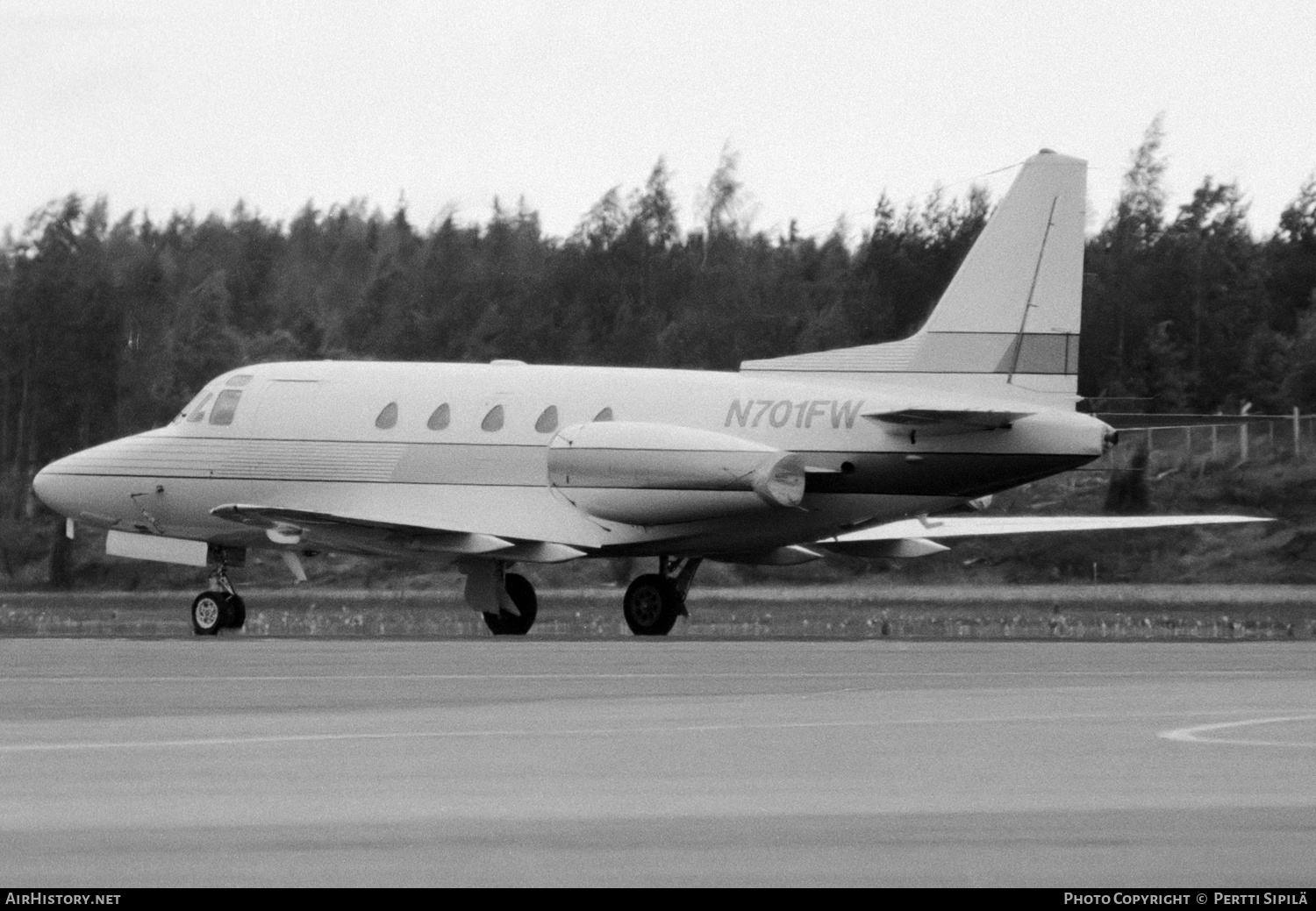 Aircraft Photo of N701FW | North American Rockwell NA-465 Sabreliner 65 | AirHistory.net #184319