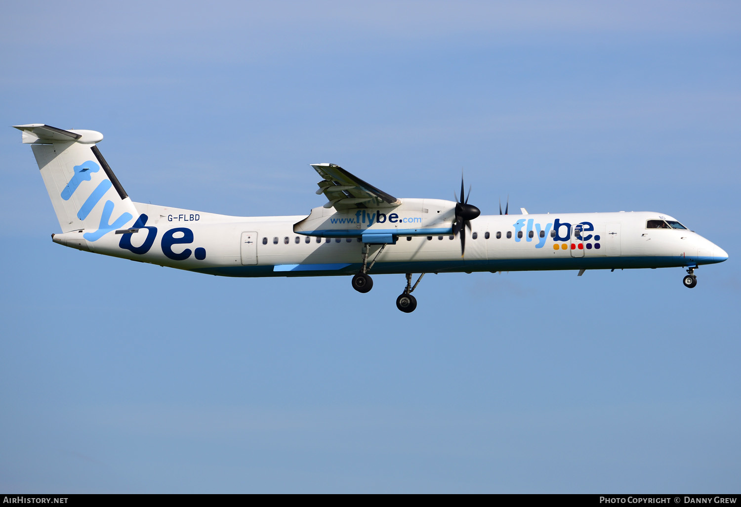 Aircraft Photo of G-FLBD | Bombardier DHC-8-402 Dash 8 | Flybe | AirHistory.net #184532