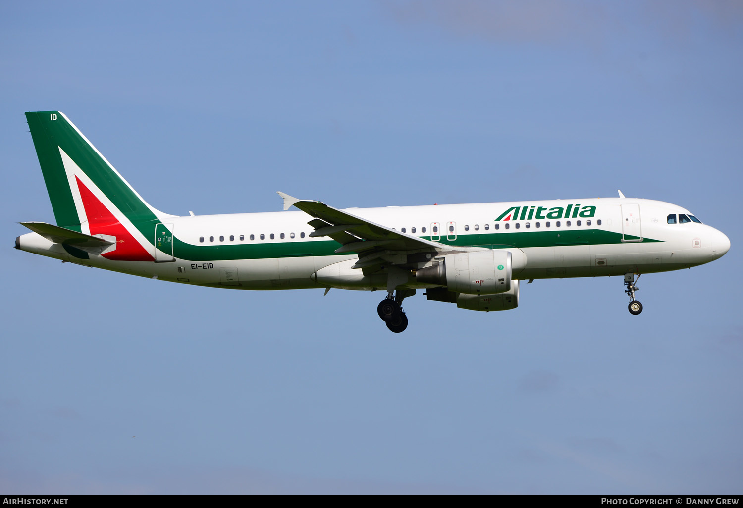 Aircraft Photo of EI-EID | Airbus A320-216 | Alitalia | AirHistory.net #184534