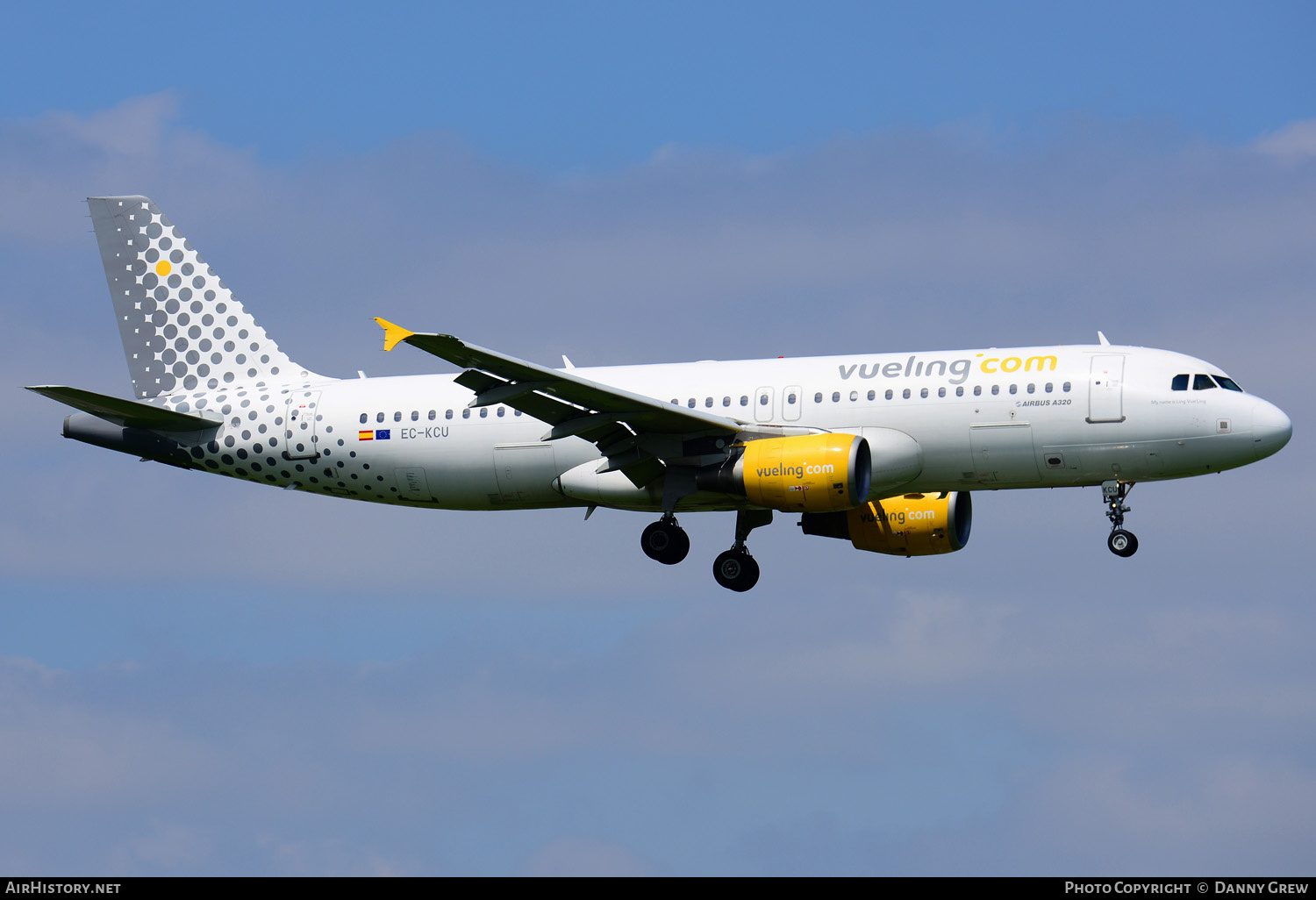 Aircraft Photo of EC-KCU | Airbus A320-216 | Vueling Airlines | AirHistory.net #184556