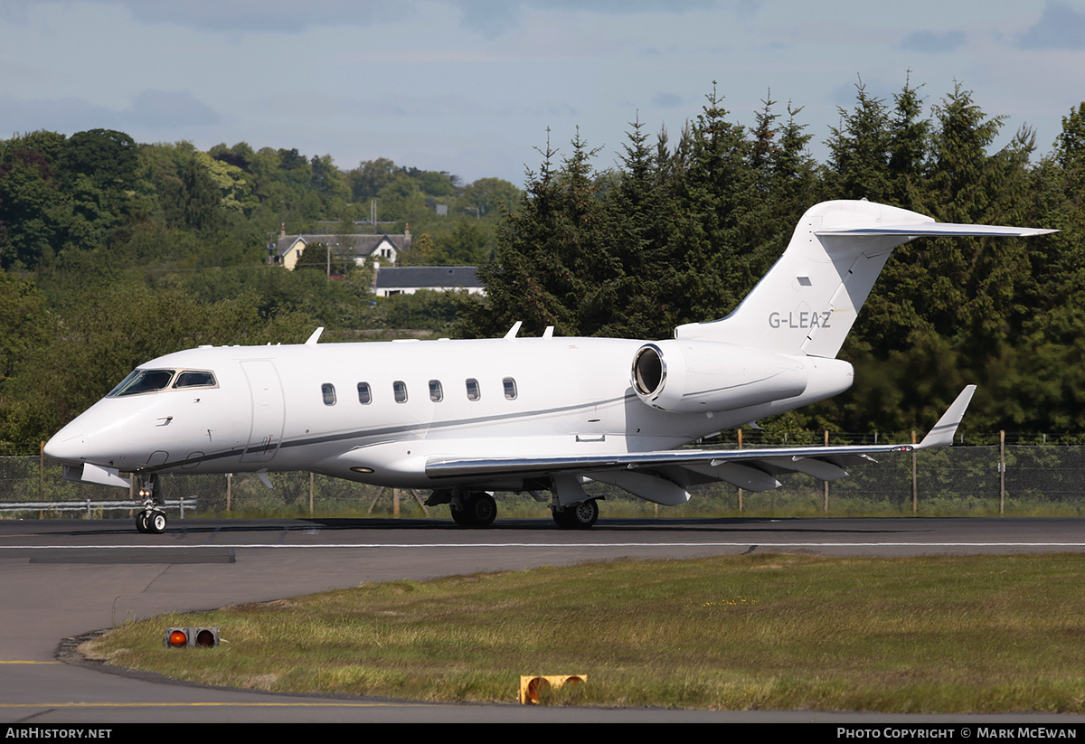 Aircraft Photo of G-LEAZ | Bombardier Challenger 300 (BD-100-1A10) | AirHistory.net #184610