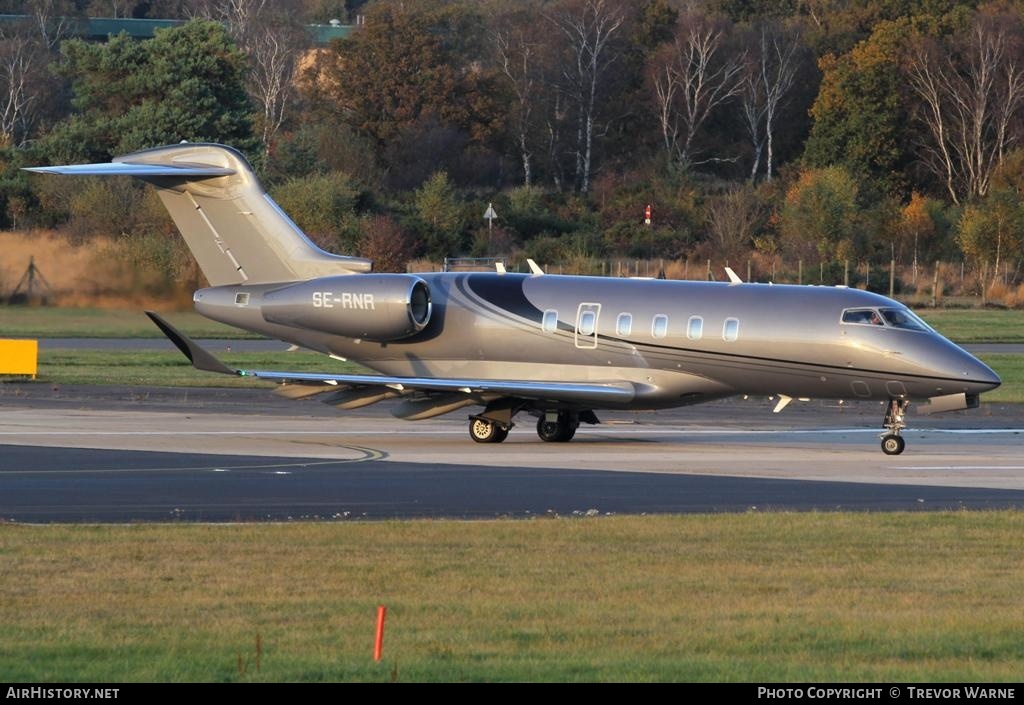 Aircraft Photo of SE-RNR | Bombardier Challenger 350 (BD-100-1A10) | AirHistory.net #184642
