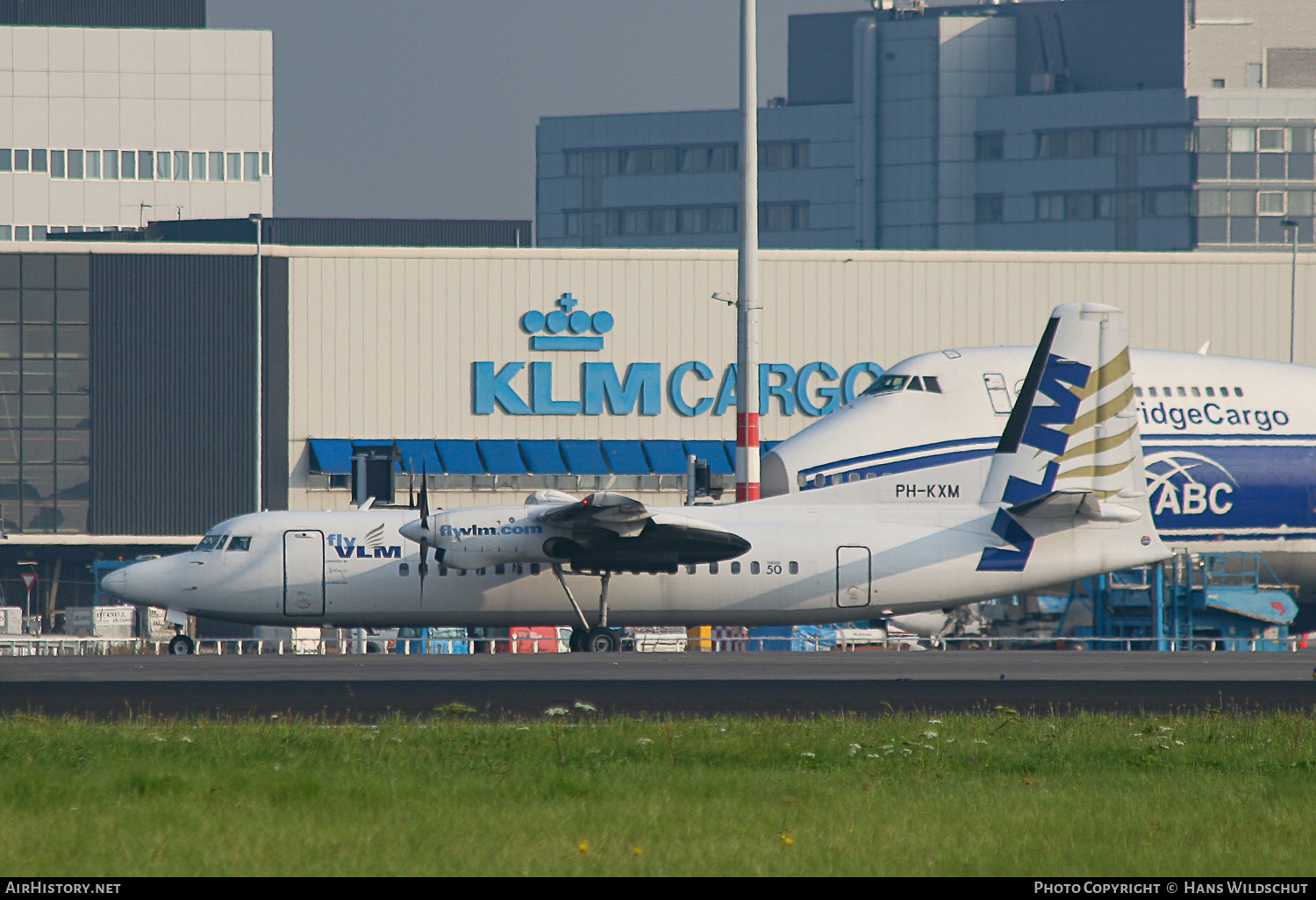 Aircraft Photo of PH-KXM | Fokker 50 | VLM Airlines | AirHistory.net #184700