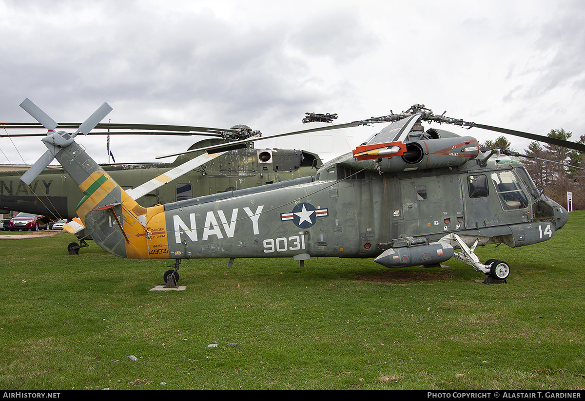 Aircraft Photo of 149031 / 9031 | Kaman SH-2F Seasprite (K-888) | USA - Navy | AirHistory.net #184728