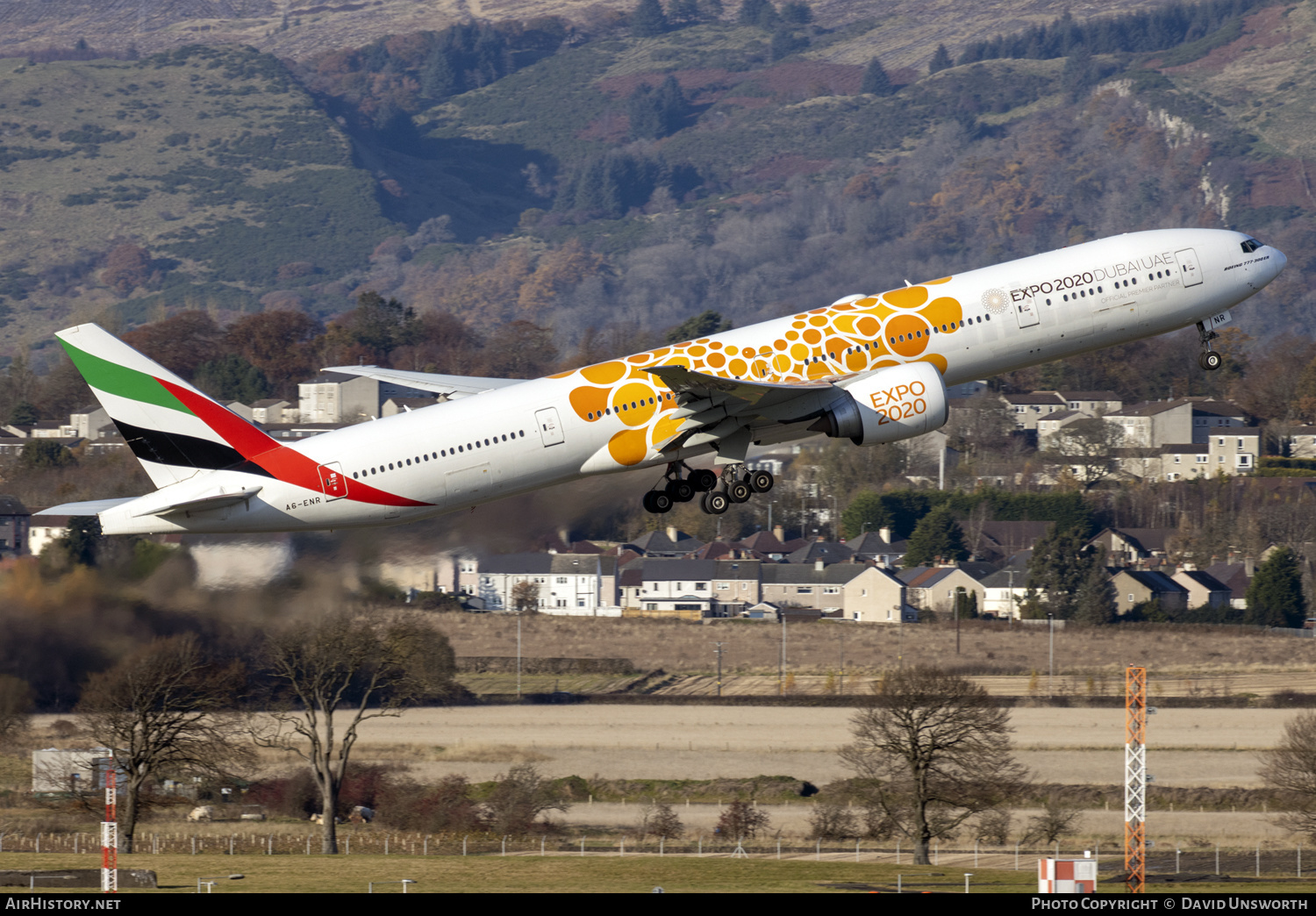 Aircraft Photo of A6-ENR | Boeing 777-31H/ER | Emirates | AirHistory.net #184862