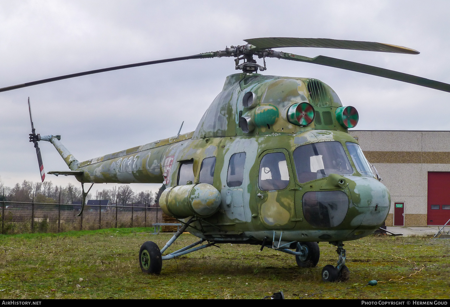 Aircraft Photo of 2637 | Mil Mi-2T | Poland - Air Force | AirHistory.net #184864