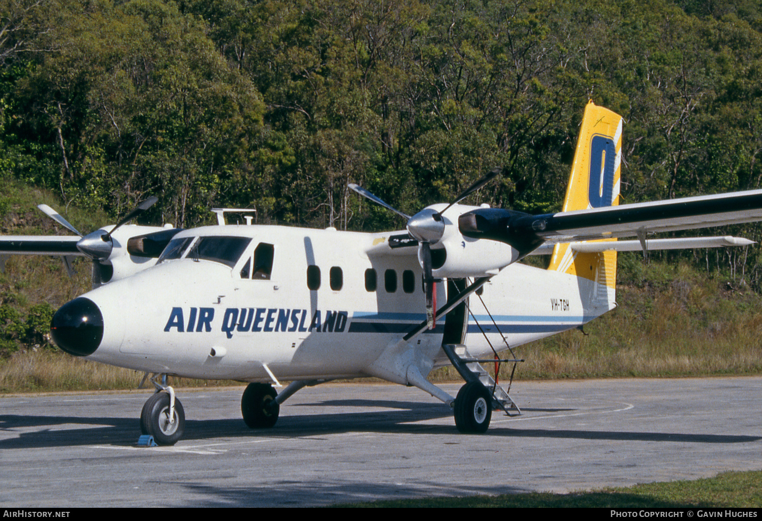 Aircraft Photo of VH-TGH | De Havilland Canada DHC-6-320 Twin Otter | Air Queensland | AirHistory.net #184919