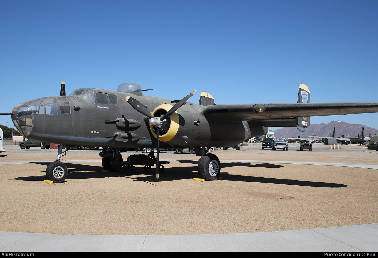 Aircraft Photo of 44-31032 / 431032 | North American B-25J Mitchell | USA - Air Force | AirHistory.net #184984