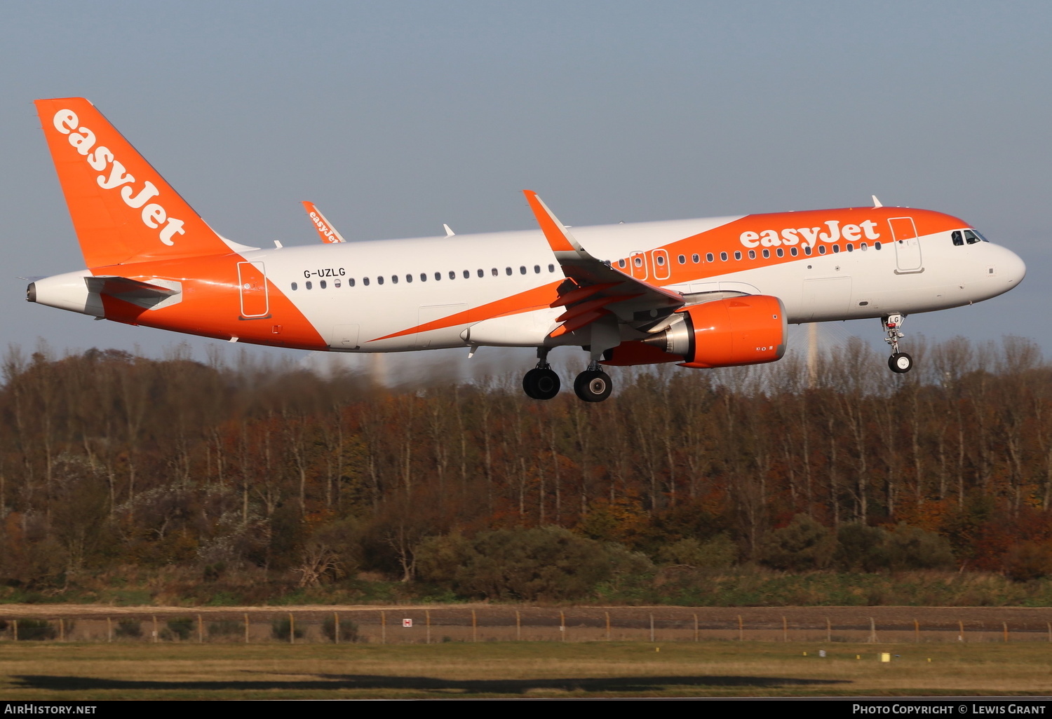 Aircraft Photo of G-UZLG | Airbus A320-251N | EasyJet | AirHistory.net #184987