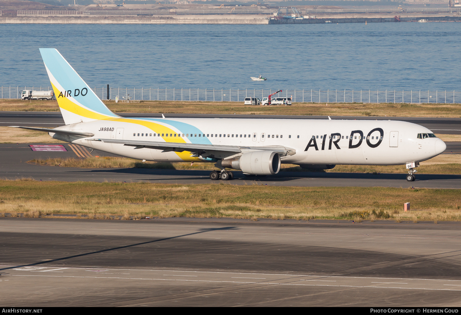 Aircraft Photo of JA98AD | Boeing 767-33A/ER | Air Do | AirHistory.net #185139