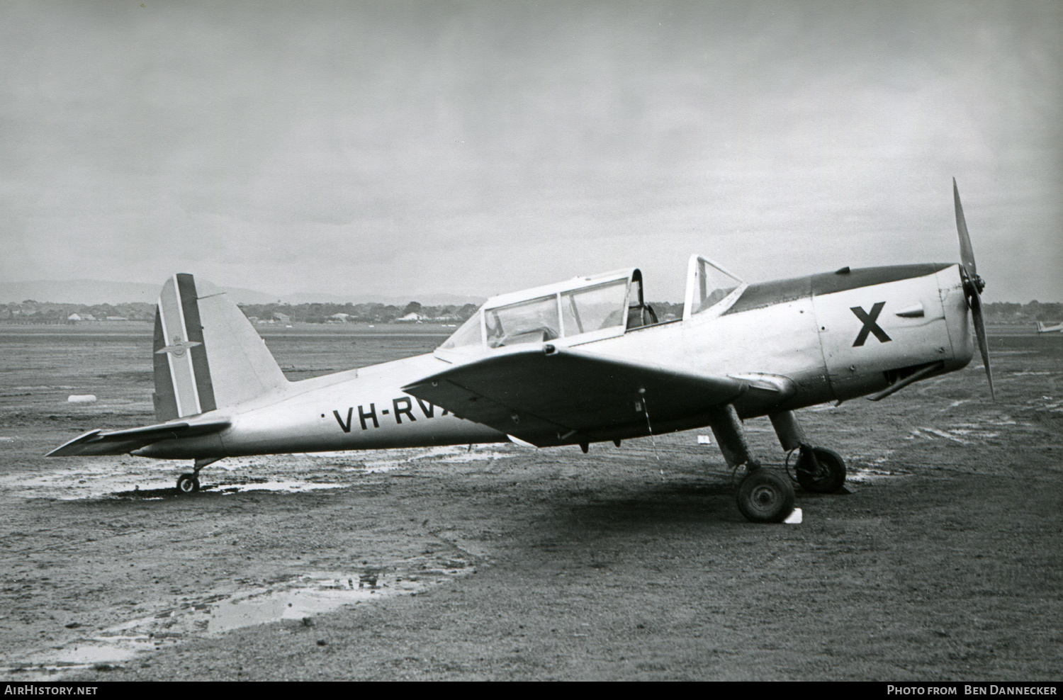 Aircraft Photo of VH-RVX | De Havilland DHC-1 Chipmunk T10 | Royal Victorian Aero Club | AirHistory.net #185282