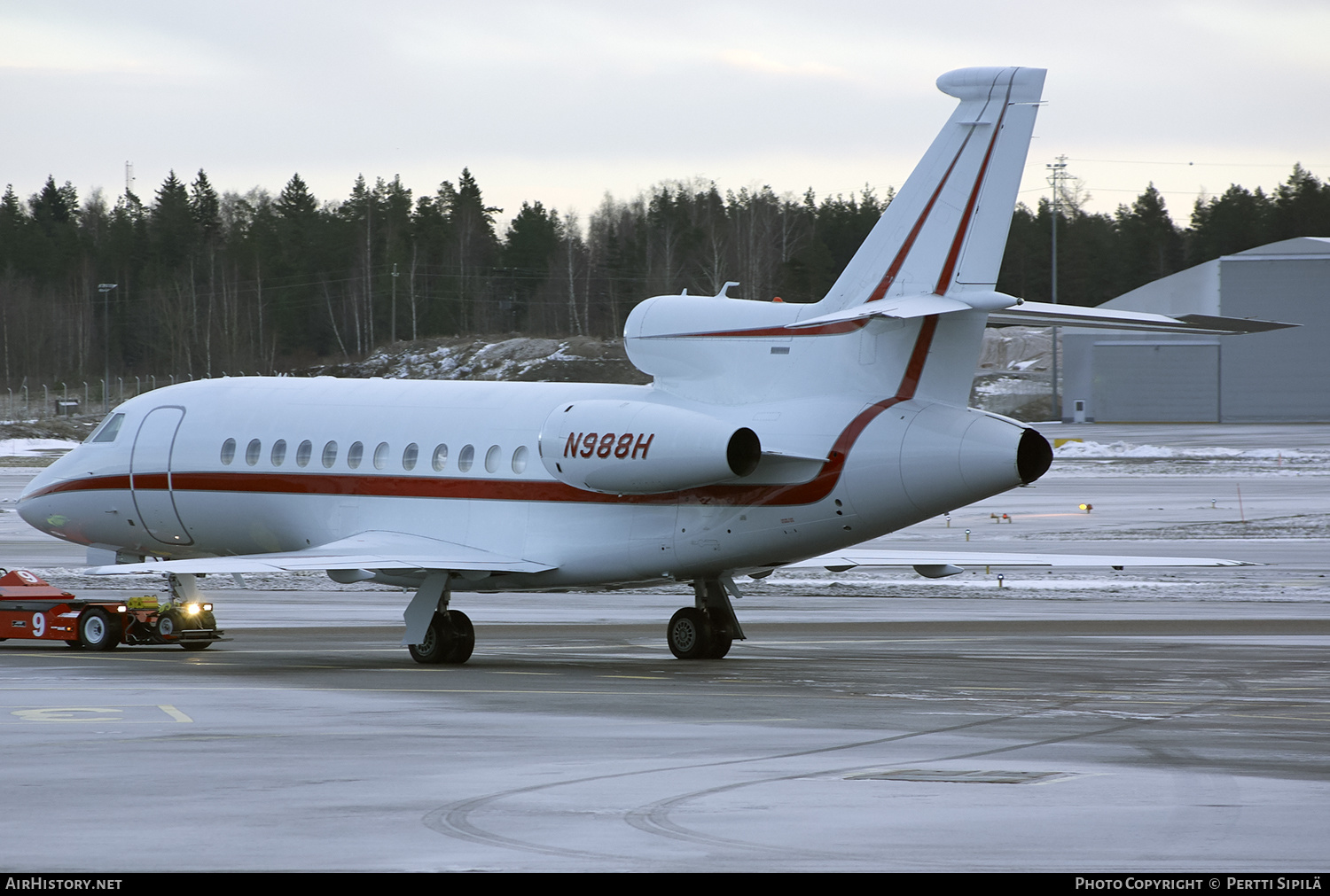 Aircraft Photo of N988H | Dassault Falcon 900EX | AirHistory.net #185397