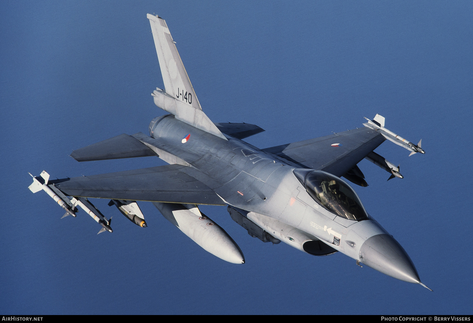 Aircraft Photo of J-140 | General Dynamics F-16A Fighting Falcon | Netherlands - Air Force | AirHistory.net #185398