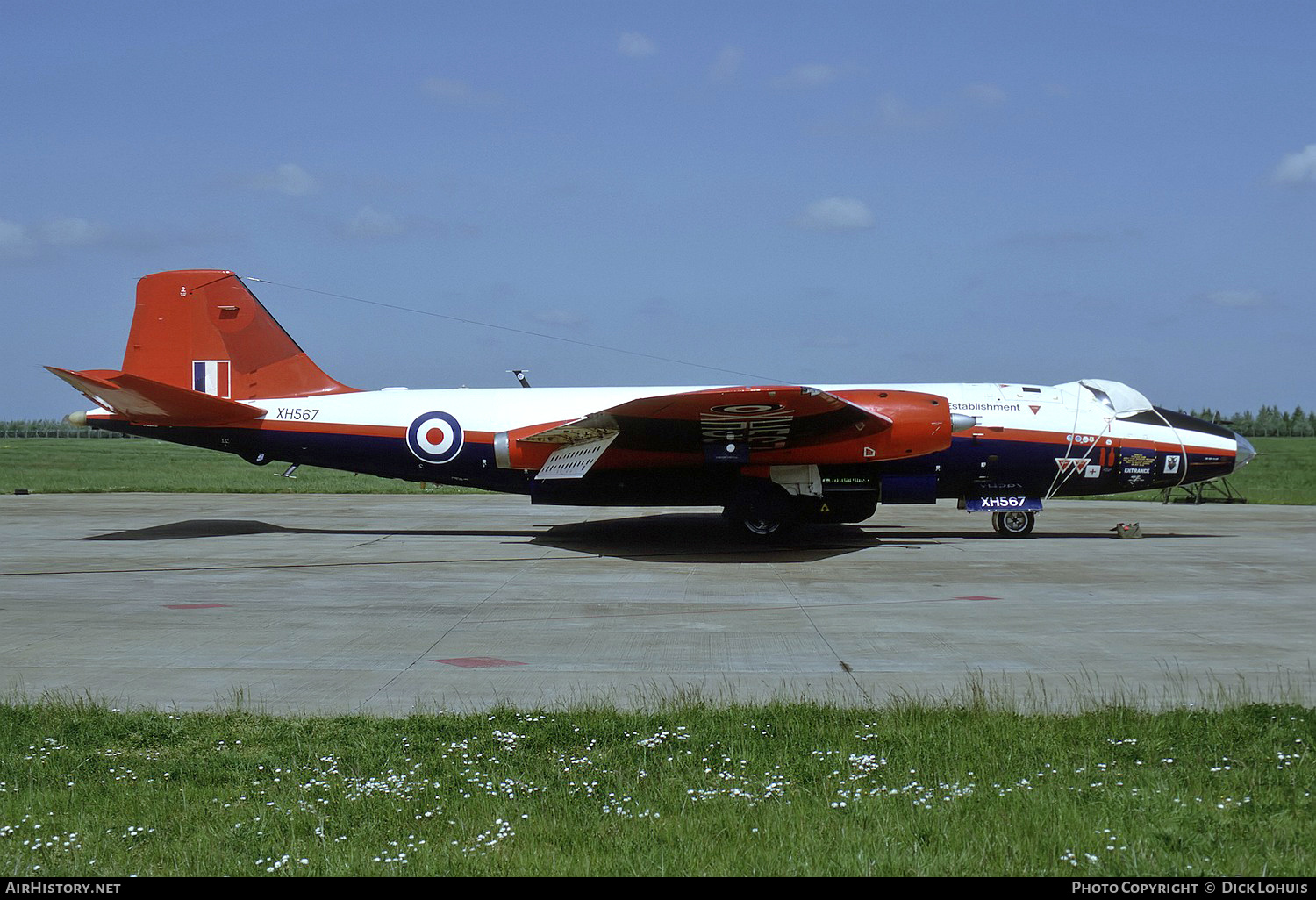 Aircraft Photo of XH567 | English Electric Canberra B6 | UK - Air Force | AirHistory.net #185403