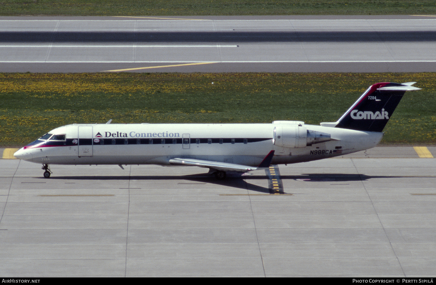 Aircraft Photo of N988CA | Bombardier CRJ-100ER (CL-600-2B19) | Delta Connection | AirHistory.net #185421