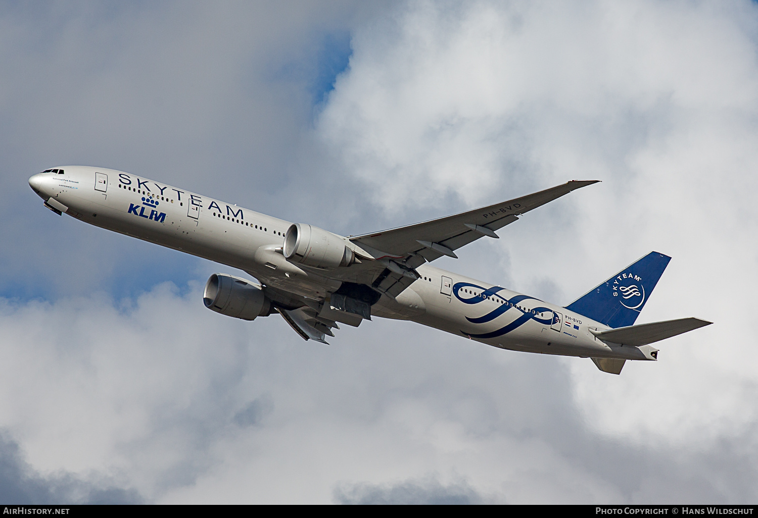 Aircraft Photo of PH-BVD | Boeing 777-306/ER | KLM - Royal Dutch Airlines | AirHistory.net #185438