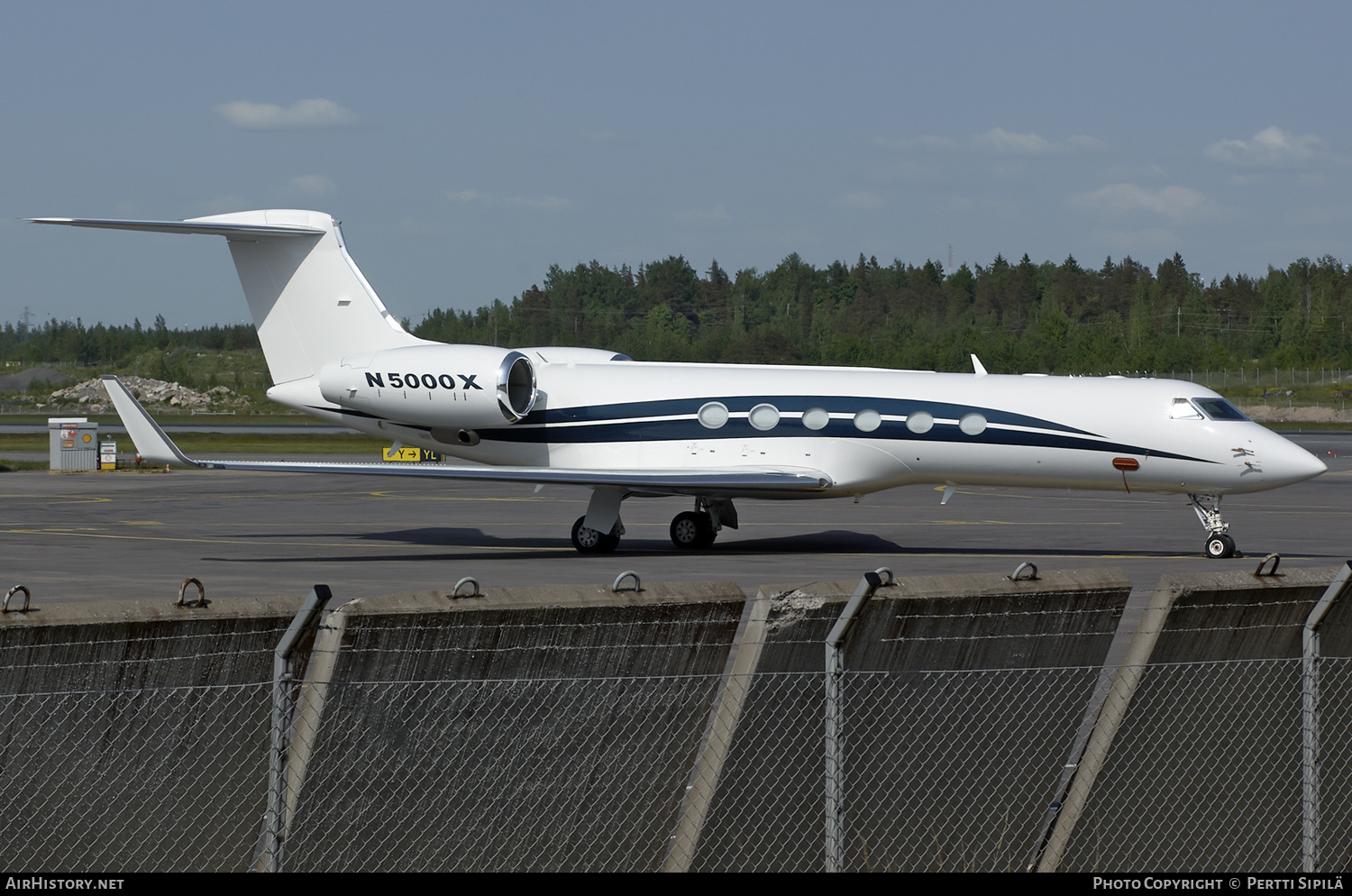 Aircraft Photo of N5000X | Gulfstream Aerospace G-V Gulfstream V | AirHistory.net #185454