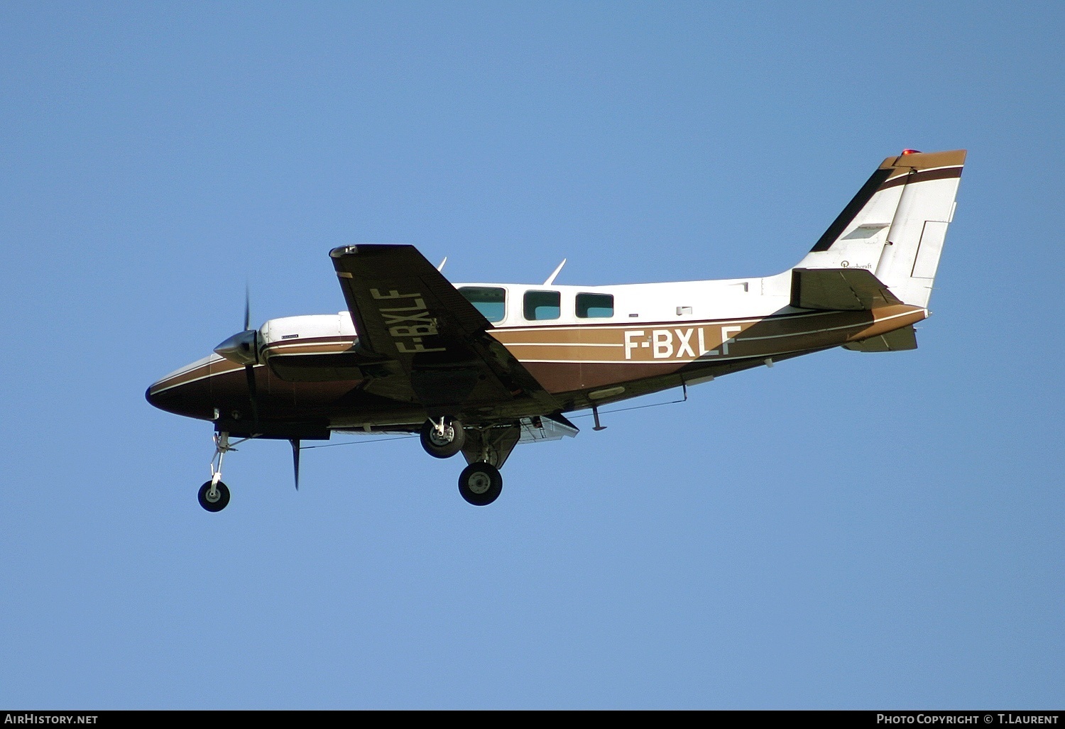 Aircraft Photo of F-BXLF | Beech 58 Baron | AirHistory.net #185510