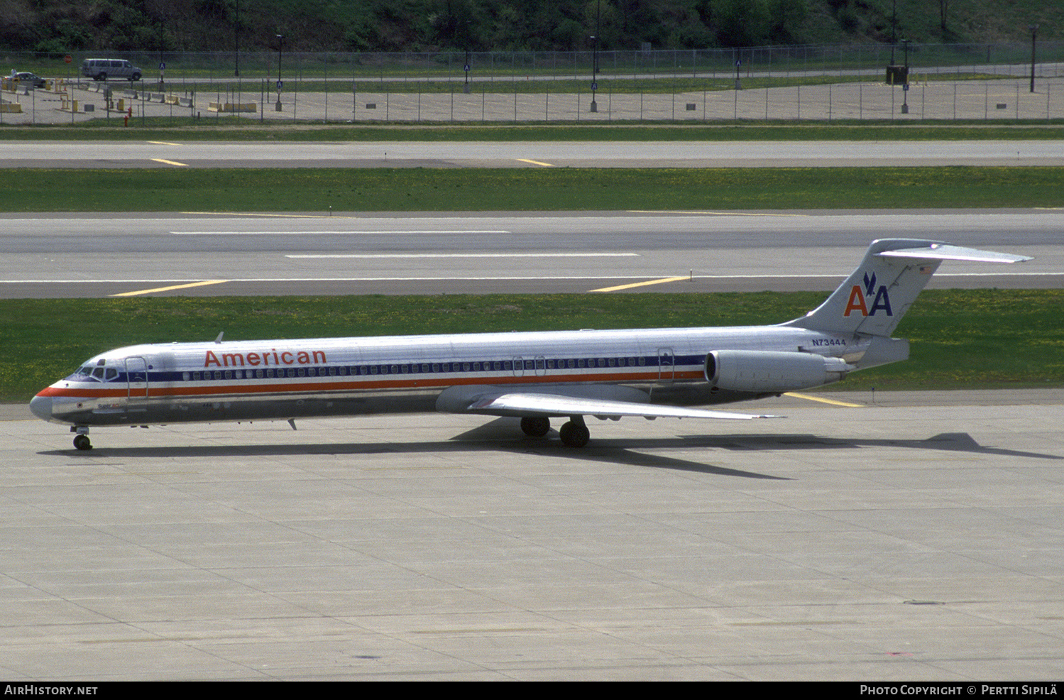 Aircraft Photo of N73444 | McDonnell Douglas MD-82 (DC-9-82) | American Airlines | AirHistory.net #185600