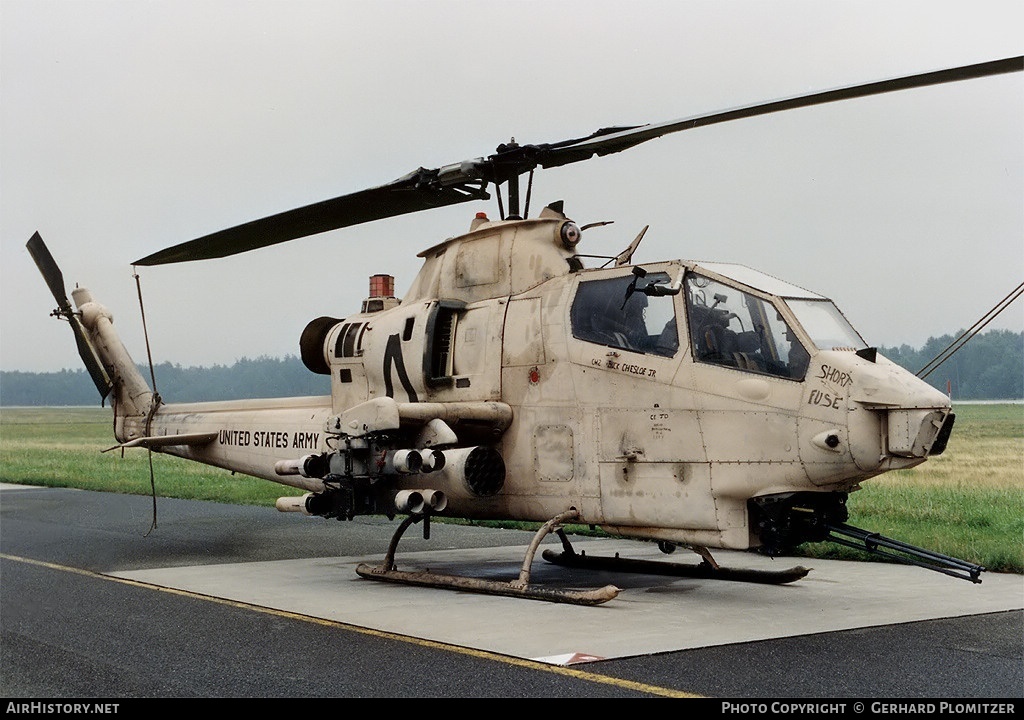 Aircraft Photo of 67-15689 | Bell AH-1F Cobra (209) | USA - Army | AirHistory.net #185693