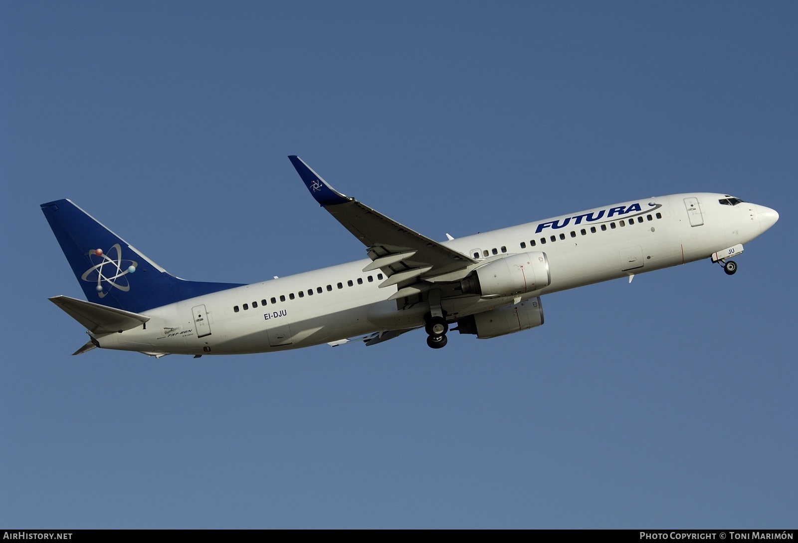 Aircraft Photo of EI-DJU | Boeing 737-86N | Futura International Airways | AirHistory.net #185716