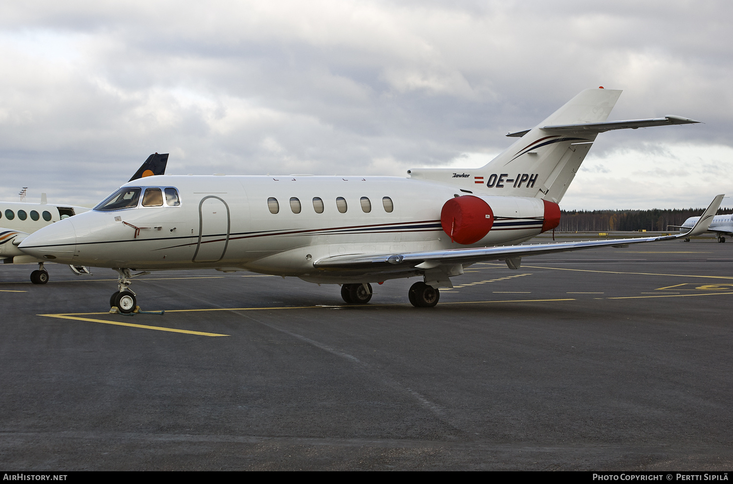 Aircraft Photo of OE-IPH | Raytheon Hawker 850XP | AirHistory.net #185756