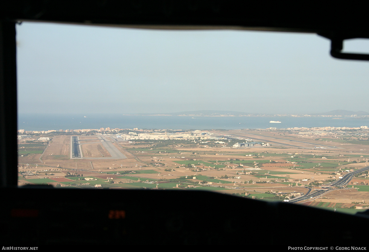 Airport photo of Palma de Mallorca (LEPA / LESJ / PMI) in Spain | AirHistory.net #185808