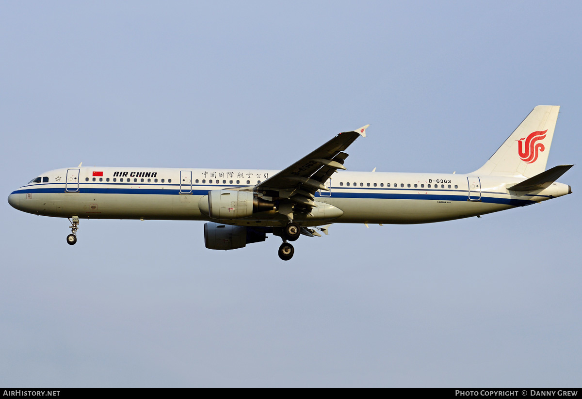 Aircraft Photo of B-6363 | Airbus A321-213 | Air China | AirHistory.net #185813