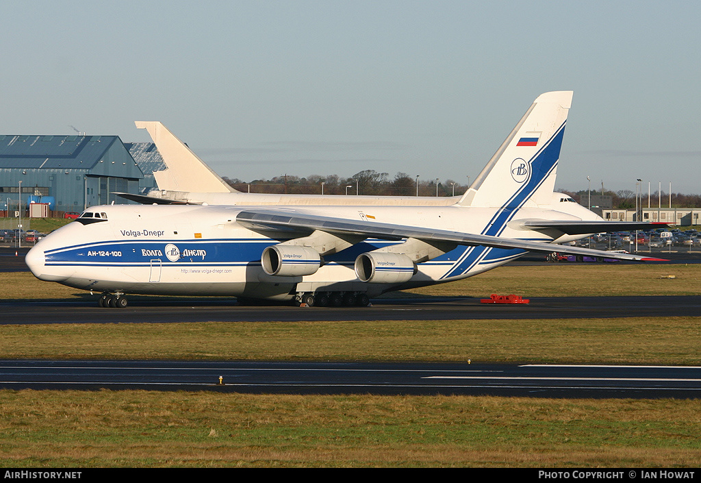 Aircraft Photo of RA-82074 | Antonov An-124-100 Ruslan | Volga-Dnepr Airlines | AirHistory.net #185897