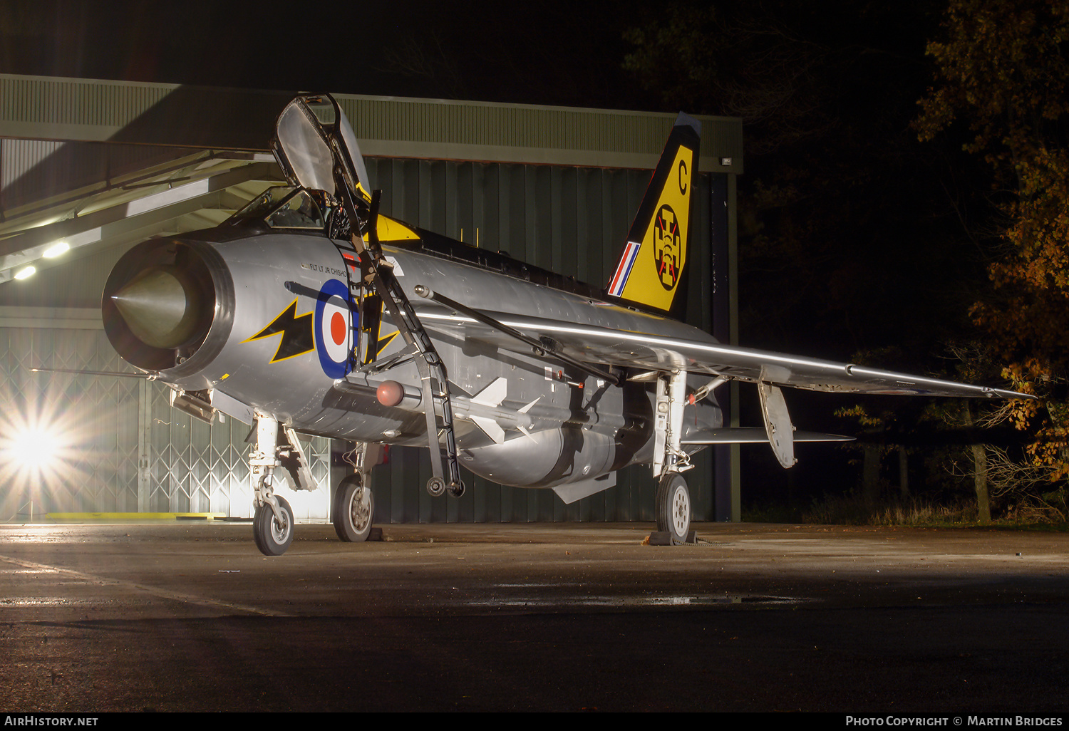 Aircraft Photo of XR713 | English Electric Lightning F3 | UK - Air Force | AirHistory.net #185913